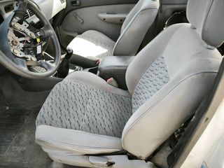 Mazda B 2500 2004 Ford ranger μιάμιση ανταλλακτικά-thumb-2