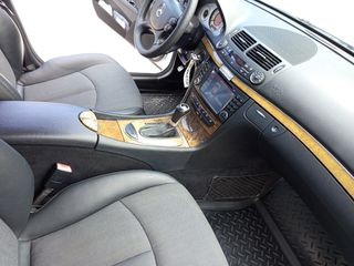 Mercedes-Benz E 200 2009 1,8 AVANGART AMG AUTOMATIC 184 ΗΡ ΟΘΌΝΗ-thumb-23