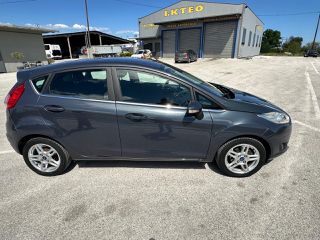 Ford Fiesta 2015 FORD FIESTA-thumb-2
