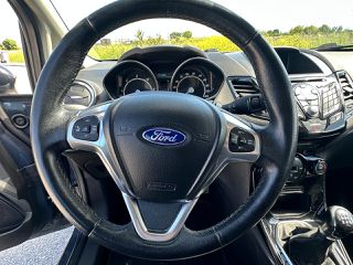 Ford Fiesta 2015 FORD FIESTA-thumb-6