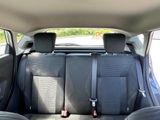 Ford Fiesta 2015 FORD FIESTA-thumb-14