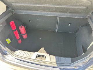 Ford Fiesta 2015 FORD FIESTA-thumb-16
