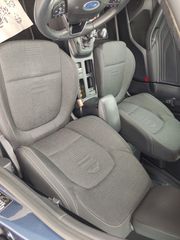 Ford Focus 2019 Active-thumb-7