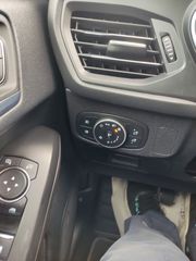 Ford Focus 2019 Active-thumb-8