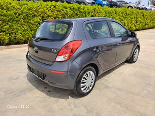 Hyundai i 20 2013 1.1 CRDI CLASSIC-thumb-9
