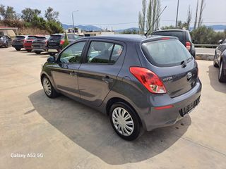 Hyundai i 20 2013 1.1 CRDI CLASSIC-thumb-13