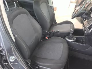 Hyundai i 20 2013 1.1 CRDI CLASSIC-thumb-29