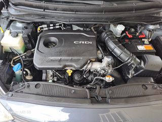 Hyundai i 20 2013 1.1 CRDI CLASSIC-thumb-31