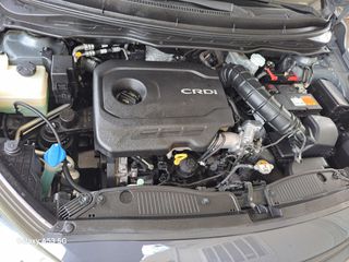 Hyundai i 20 2013 1.1 CRDI CLASSIC-thumb-33