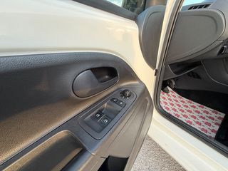 Volkswagen Up 2015 ΕΠΑΓΓΕΛΜΑΤΙΚΟ-thumb-35