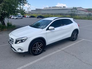 Mercedes-Benz GLA 200 2018 URBAN 7G-DCT!!!