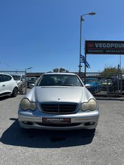 Mercedes-Benz C 220 2004
