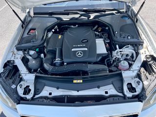 Mercedes-Benz E 300 2019 HYBRID EQ POWER 9G-TRONIC-thumb-82