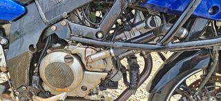 Suzuki V-Strom 650 '04-thumb-1