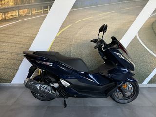 Honda PCX 125 2025 DX Πίσω δισκόφρενο
