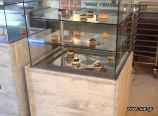 ΨΥΓΕΊΟ βιτρίνα με ίσια κρύσταλλα