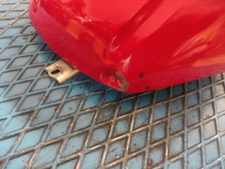 ρεζερβουάρ yzf-r1 02-03-thumb-1