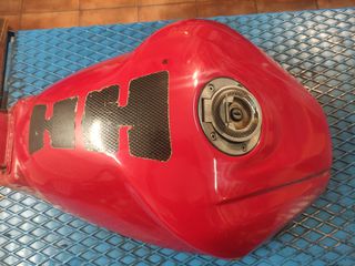 ρεζερβουάρ yzf-r1 02-03-thumb-4