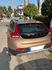 Volvo V40 Cross Country 2013 V40 D2 CROSS COUNTRY