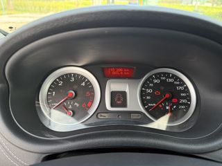 Renault Clio 2010 20th special edition-thumb-6