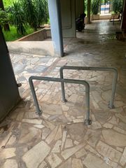 Σιδερένιο Π για απαγόρευση στάθμευσης-thumb-1