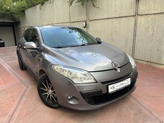 Renault Megane 2011 TCe 130PS DYNAMIQUE