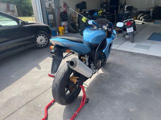 Kawasaki Ninja ZX - 10 R 2004-thumb-2
