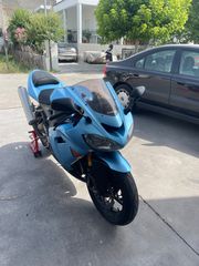 Kawasaki Ninja ZX - 10 R 2004-thumb-6
