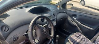 Toyota Yaris 2003