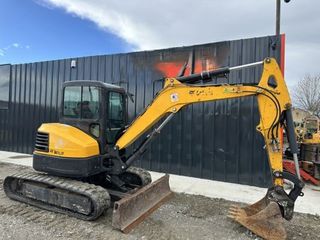 Εκσκαφάκι (διαβολάκι) Bobcat 2015 E50 / ΓΙΑ ΕΙΣΑΓΩΓΗ 3-thumb-1