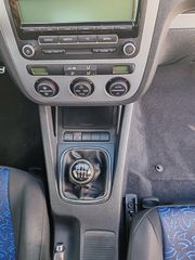 Volkswagen Eos 2010 LPG 160hp – Τιμή ευκαιρίας – Χωρίς έξοδα – Άμ-thumb-96