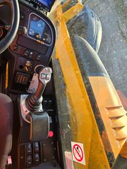 JCB 2017 540-170-thumb-6