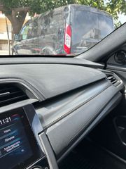 Honda Civic 2018-thumb-17