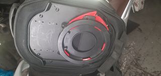 GIVI XS 25 lt-thumb-3