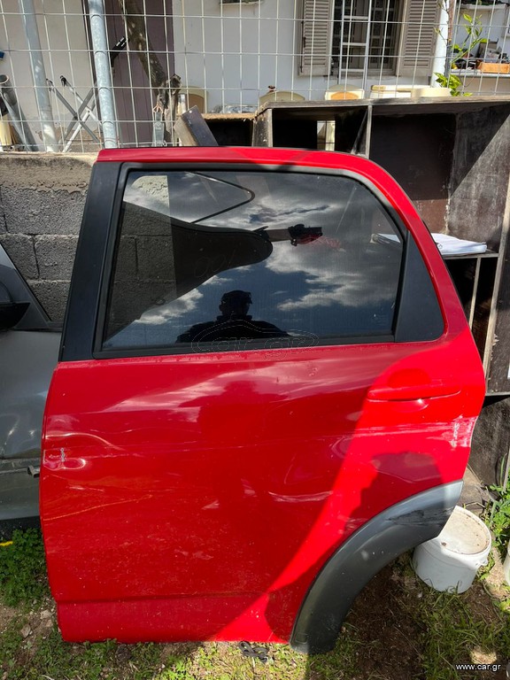 DAIHATSU TERIOS ΧΡΙΖΟΥΝ ΕΠΙΣΚΕΥΗΣ