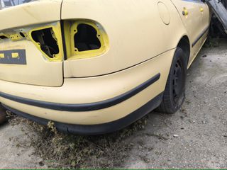 Είδη φανοποιιας από seat leon sedan 2002