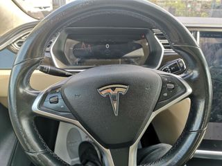 Tesla Model S 2014 S85-thumb-23