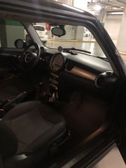 Mini Cooper 2009 ONE-thumb-6