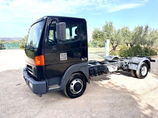 Σασί Mercedes-Benz 2002 ATEGO 815 814 816 818  NISSAN-thumb-4