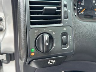 Mercedes-Benz E 200 2001 COMPRESSOR CLASSIC AUTOMATIC-thumb-19