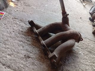 Πολλαπλή εξαγωγής KADETT COMBO  1.7diesel opel μοτερ