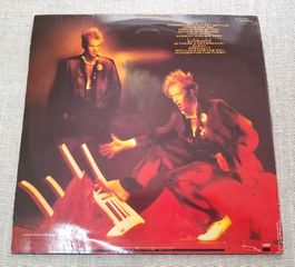 Howard Jones – Dream Into Action  LP-thumb-1