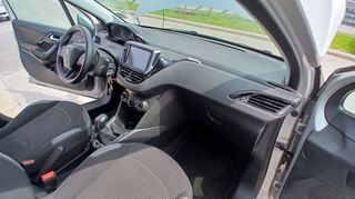 Peugeot 208 2016 DIESEL-thumb-42