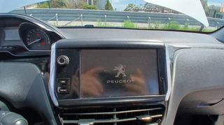 Peugeot 208 2016 DIESEL-thumb-51