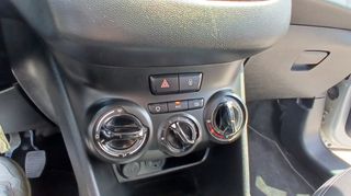 Peugeot 208 2016 DIESEL-thumb-53