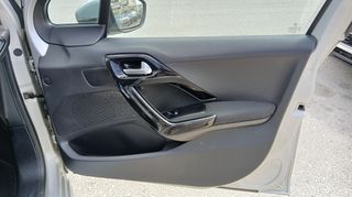 Peugeot 208 2016 DIESEL-thumb-28