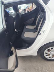 Hyundai i 10 2017 automatic-thumb-15