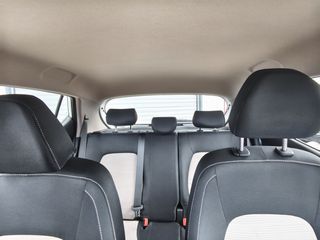 Hyundai i 10 2017 automatic-thumb-16