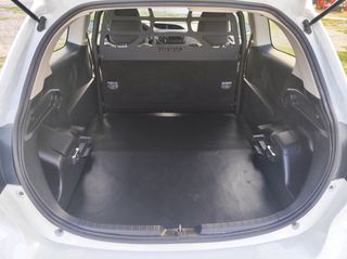 Κλούβα Toyota 2019 Yaris 1.5 VAN ΕΠΑΓΓΕΛΜΑΤΙΚΌ-thumb-10