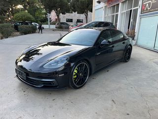 Porsche Panamera 2018 4 E-Hybrid - Plug In - MATRIX PDLS+ PANO - PDK -  AERO